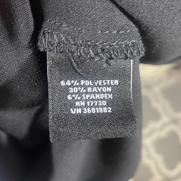 Black Tank Top with scallop Trim Size XS - Picture 6 of 7